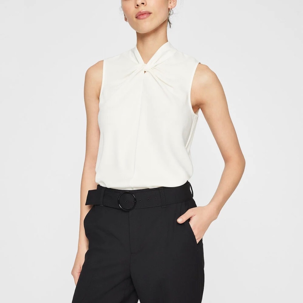 Sleeveless Twist Neck Top - New With Tags - NEVER WORN - Cream